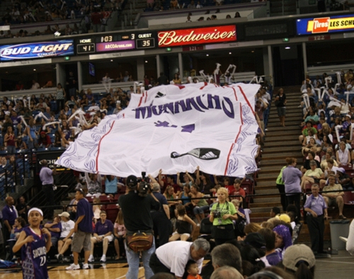 SACRAMENTO MONARCHS